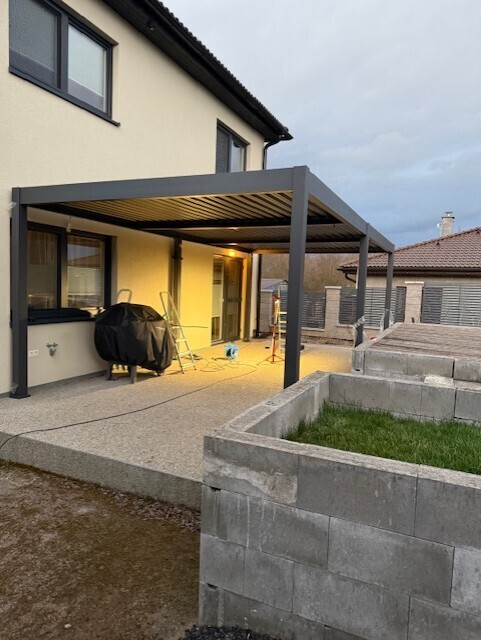 Bioklimatická pergola INTRO DUO 7,2x3,6 m Rojaplast (foto 23)