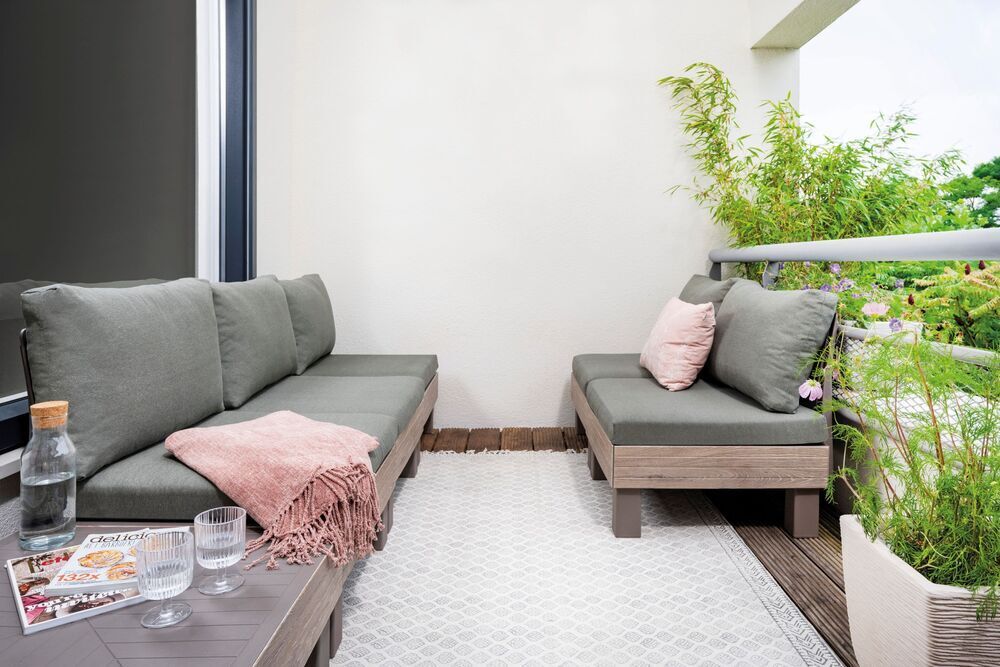 ELEMENTS SIGNATURE plastični vrtni stol - oreh