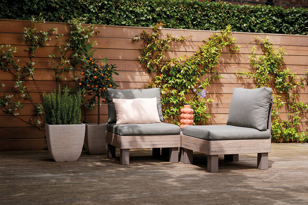 ELEMENTS SIGNATURE plastični vrtni stol - oreh