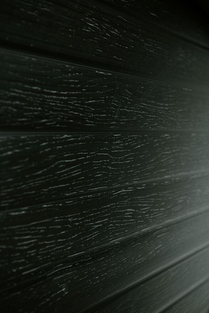 ESSENTIAL 6x4 hiša temno siva/črna