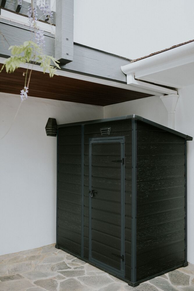 ESSENTIAL 6x4 hiša temno siva/črna