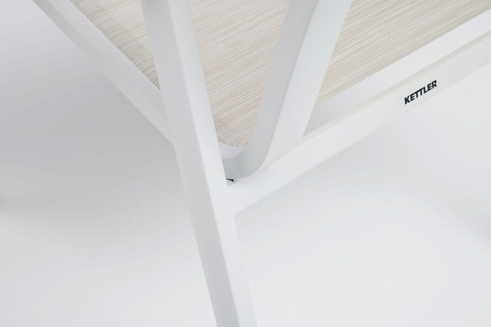 KETTLER MEMPHIS TEAK zložljiv aluminijast fotelj z naslonjali iz tikovine - bela / bež