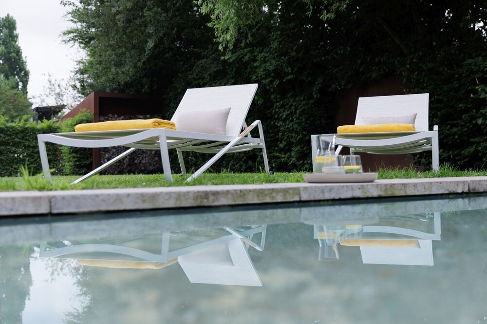 KETTLER DIAMOND aluminijasto naslonjalo za roke iz tikovine - belo / krem